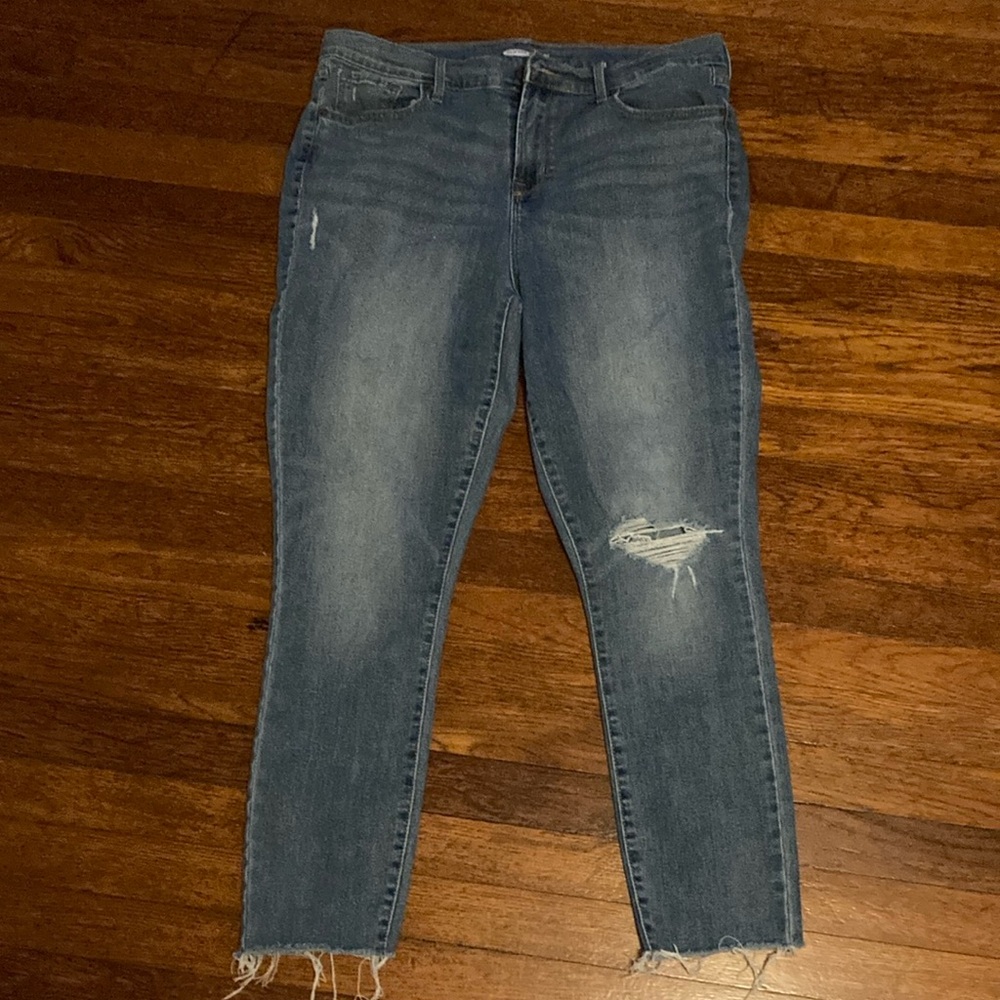 OLD NAVY Women's Blue Distressed Jeans